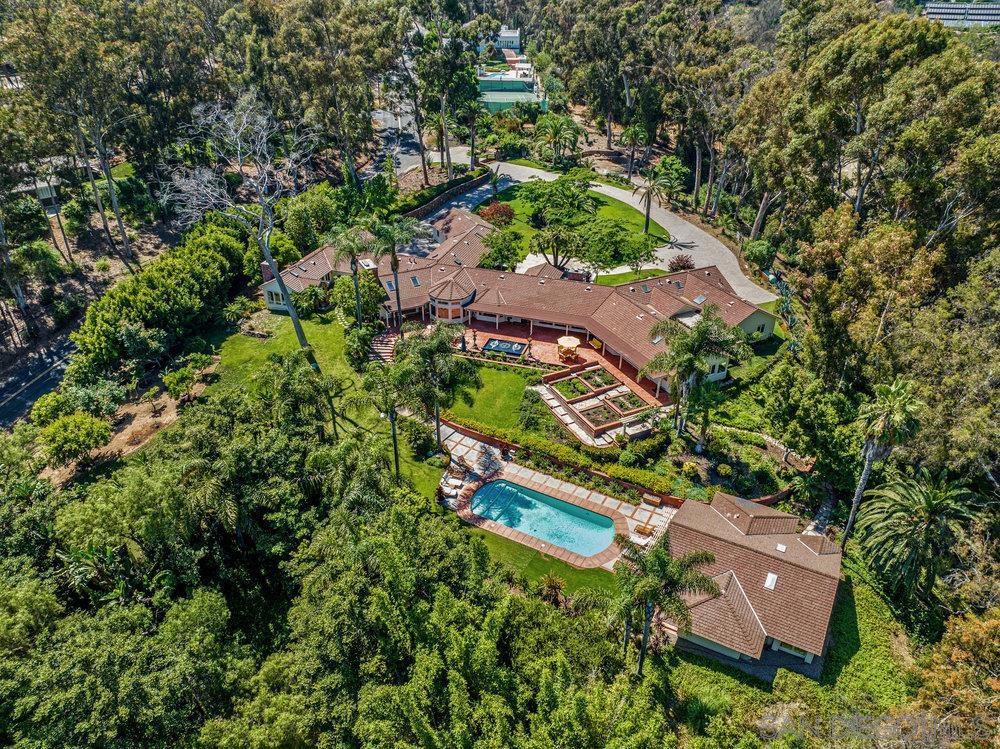 Rancho Santa Fe - Residential