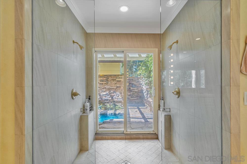 Rancho Santa Fe - Residential