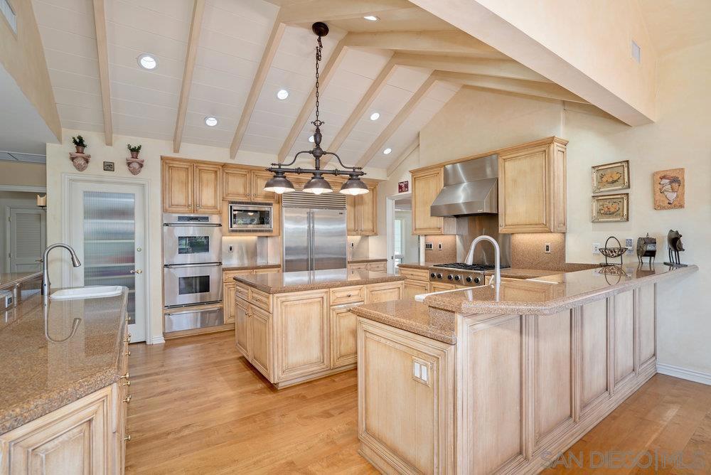 Rancho Santa Fe - Residential