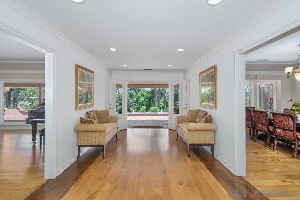 Rancho Santa Fe - Residential