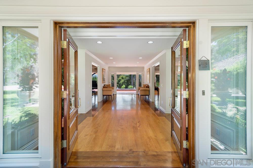 Rancho Santa Fe - Residential