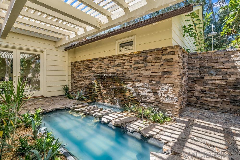 Rancho Santa Fe - Residential