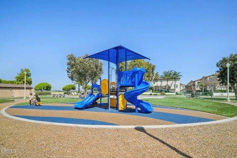 Tiny photo for 1337 Bayside Circle, Oxnard, CA 93035 (MLS # V1-35699)