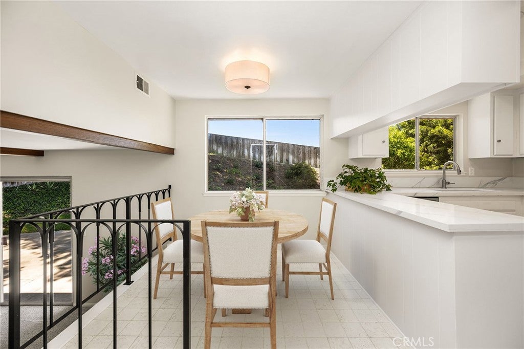 1877 Swan Circle, Costa Mesa CA 92626 - Photo 16