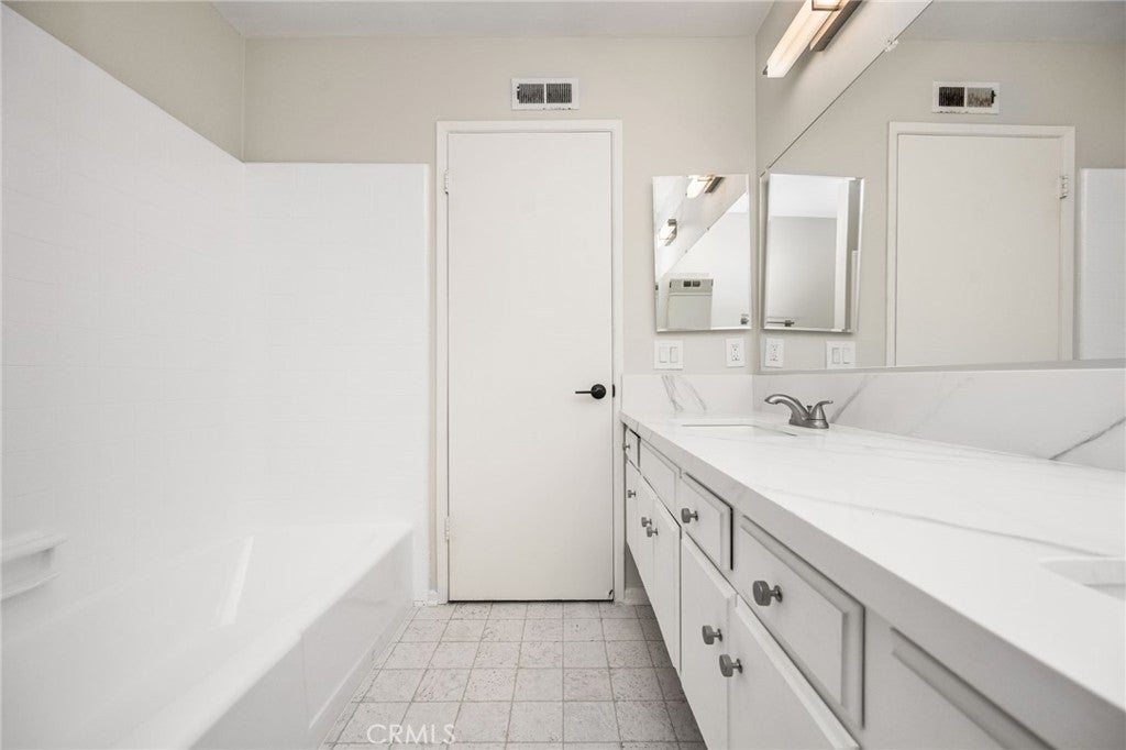 1877 Swan Circle, Costa Mesa CA 92626 - Photo 28