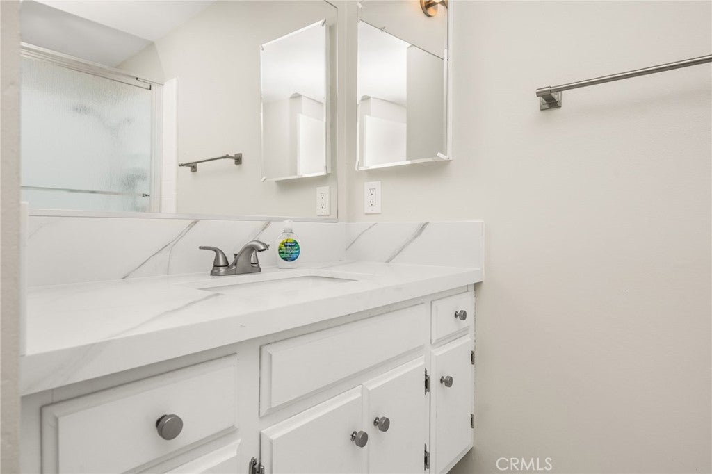 1877 Swan Circle, Costa Mesa CA 92626 - Photo 25