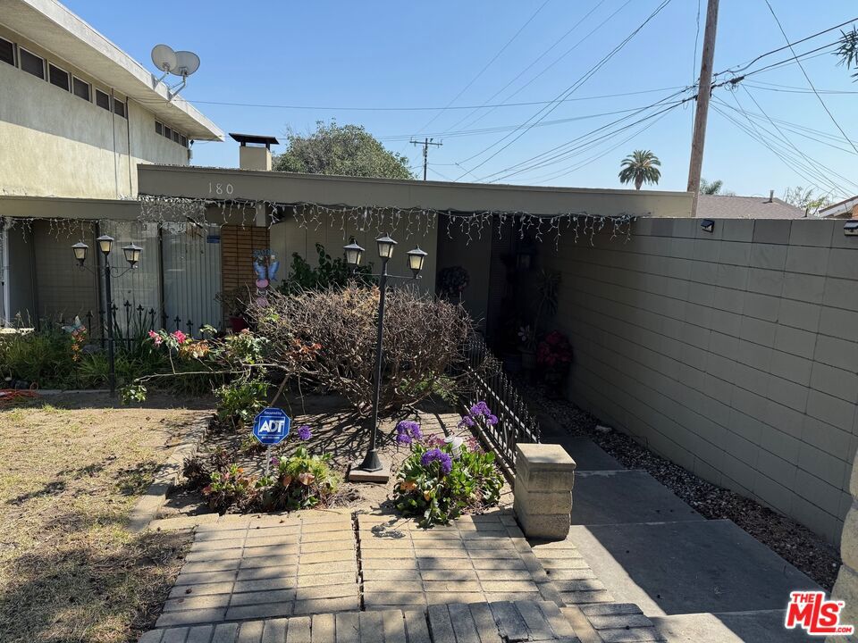 180 E Pepper Drive