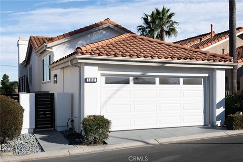 Photo of 24851 Seagate Dr, Dana Point, CA 92629 (MLS # OC26008276)