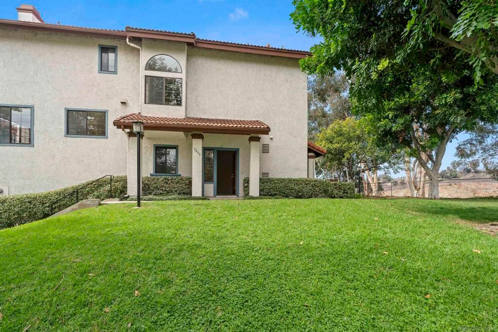 Photo of 7890 Mission Vista Dr, San Diego, CA 92120 (MLS # 250041535SD)