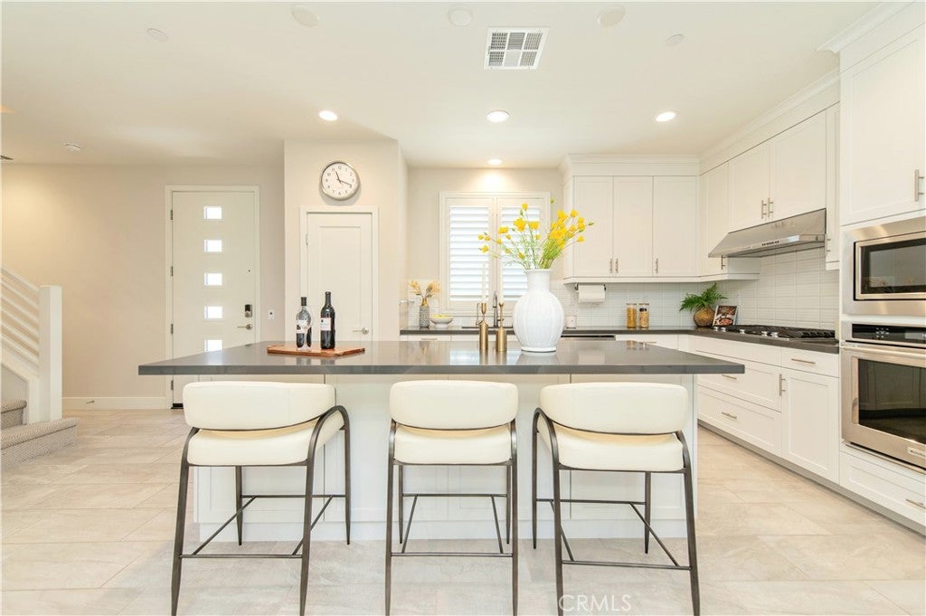 123 Tenor, Irvine CA 92618 - Photo 8