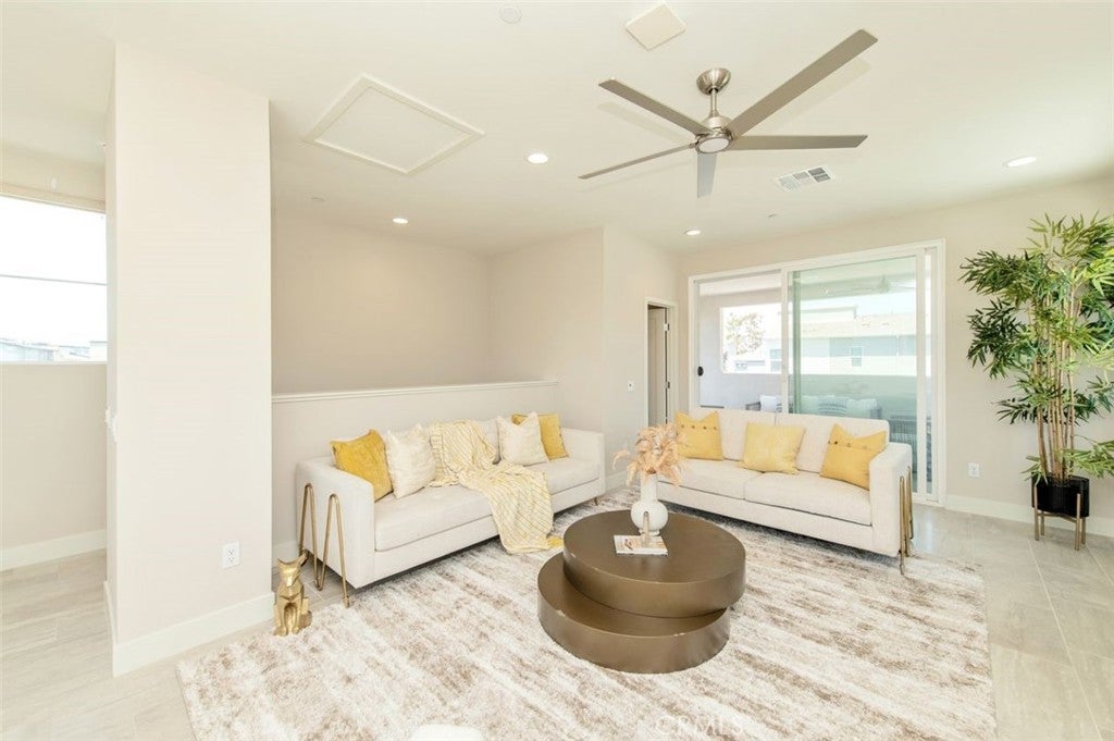123 Tenor, Irvine CA 92618 - Photo 23
