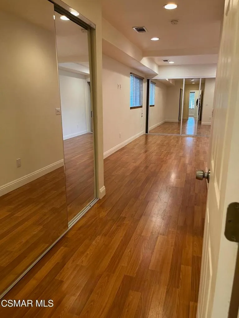 Oxnard, California 93035, United States, 6 Bedrooms Bedrooms, ,5 BathroomsBathrooms,Residential,Active,239905