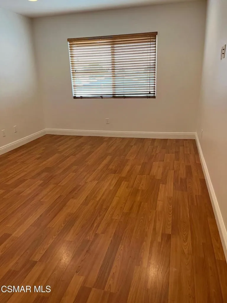 Oxnard, California 93035, United States, 6 Bedrooms Bedrooms, ,5 BathroomsBathrooms,Residential,Active,239905