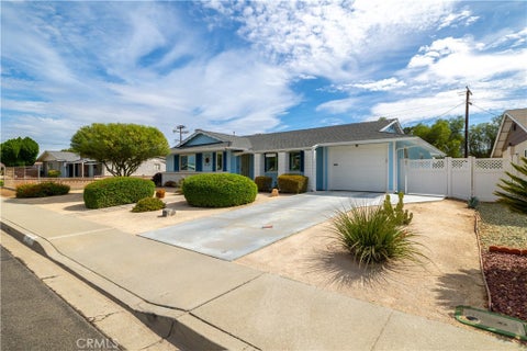 Tiny photo for 28700 Thornhill DR, Menifee, CA 92586 (MLS # SW26191728)