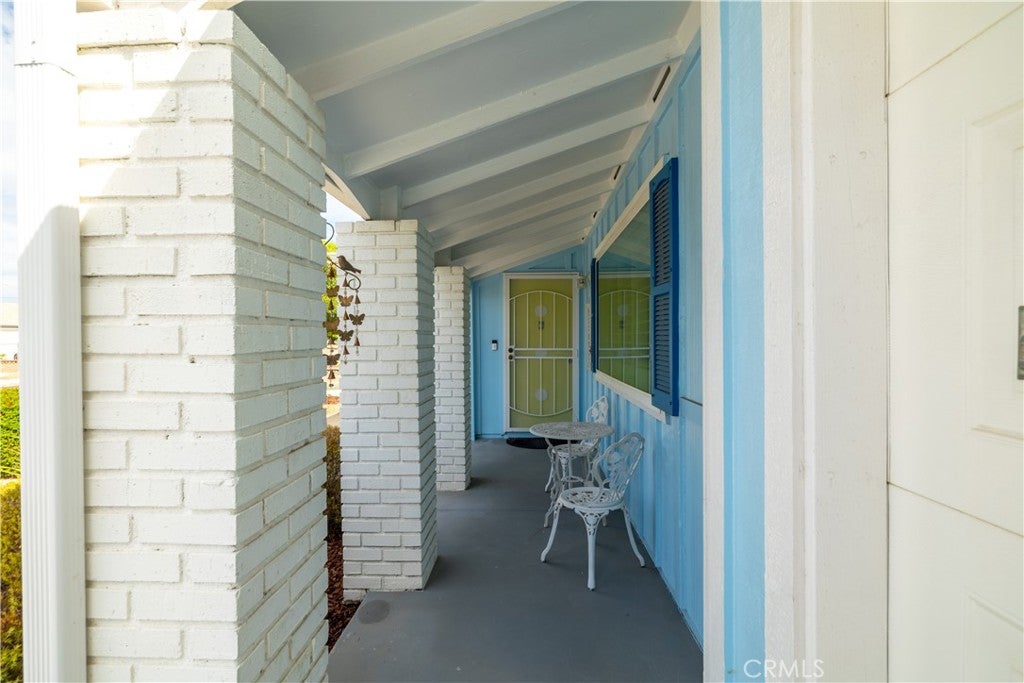 28700 Thornhill