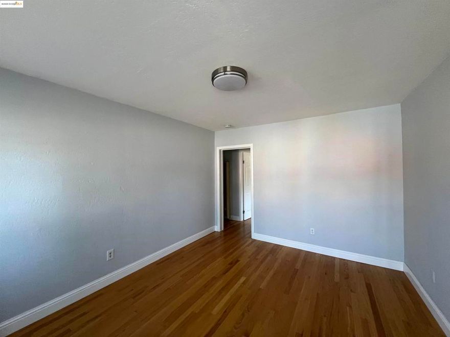 This 2br, 1 ba unit is perfectly situated in the vibrant South Berkeley neighborhood. This residence offers the ideal mix of comfort and convenience.  Highlights:  Location: Close to Berkeley Bowl, USPS local branch, Ashby BART, and more. Modern Kitchen: Updated with sleek cabinetry, appliances, and a functional layout, perfect for cooking and entertaining. Bright Bedrooms: Two spacious bedrooms with ample natural light . Hardwood Floors: Beautiful hardwood flooring throughout adds warmth and elegance. Updated Bath: A clean, modern bathroom completes this charming unit. Enjoy the vibrant lifestyle of South Berkeley with diverse culture, eclectic shops, and nearby parks.