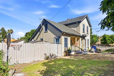 Photo of 388 S 19th Street, San Jose, CA 95116 (MLS # ML82057448)