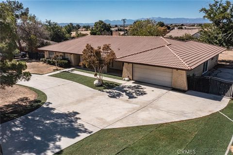 Photo of 13114 Choco Rd, Apple Valley, CA 92308 (MLS # HD25247273) Photo of 13114 Choco Rd, Apple Valley, CA 92308 (MLS # HD25247273)