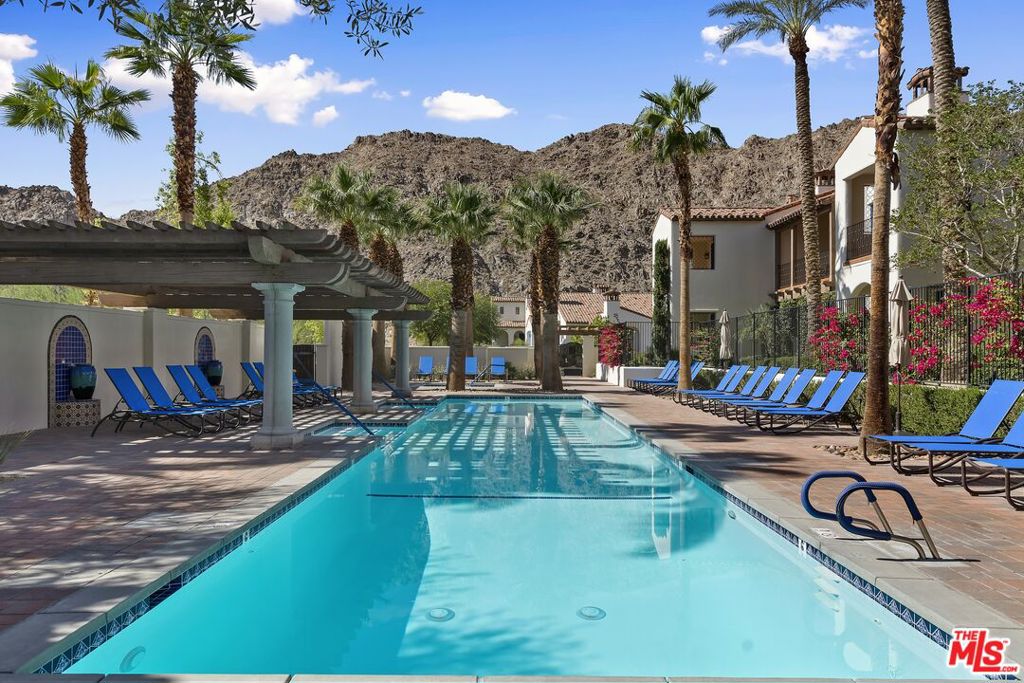 Legacy Villas - Residential