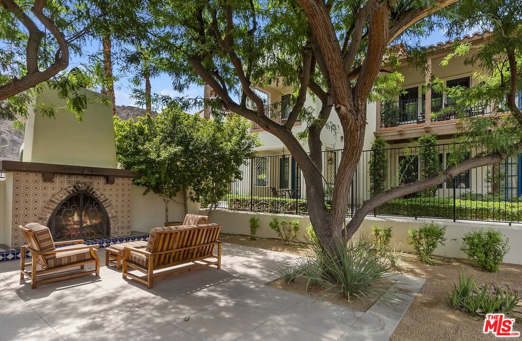 Legacy Villas - Residential