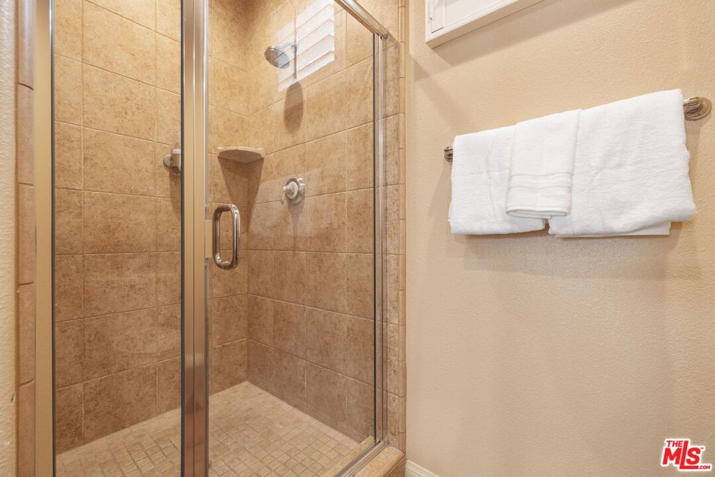 Legacy Villas - Residential