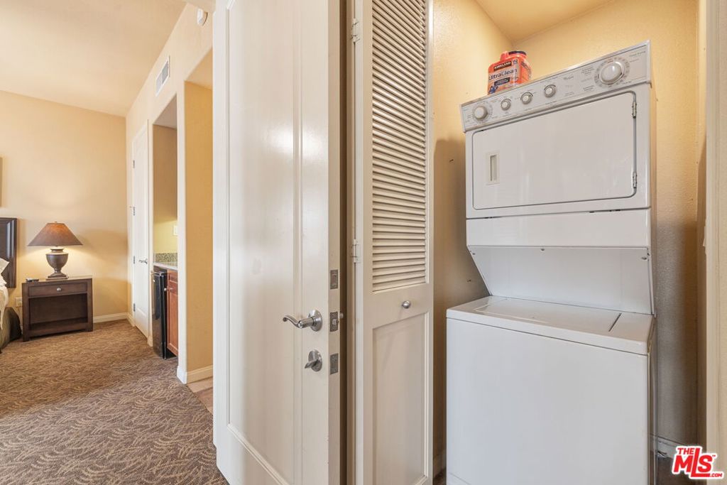 Legacy Villas - Residential