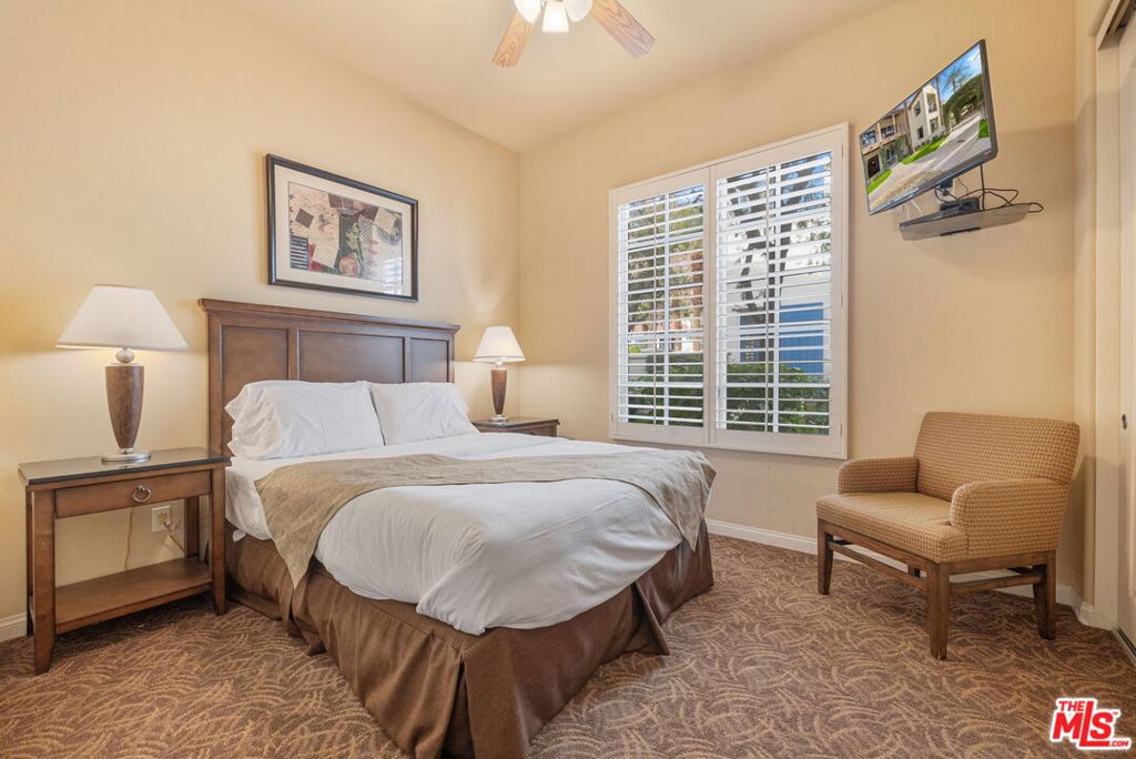 Legacy Villas - Residential