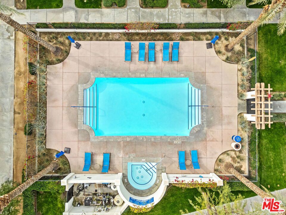 Legacy Villas - Residential