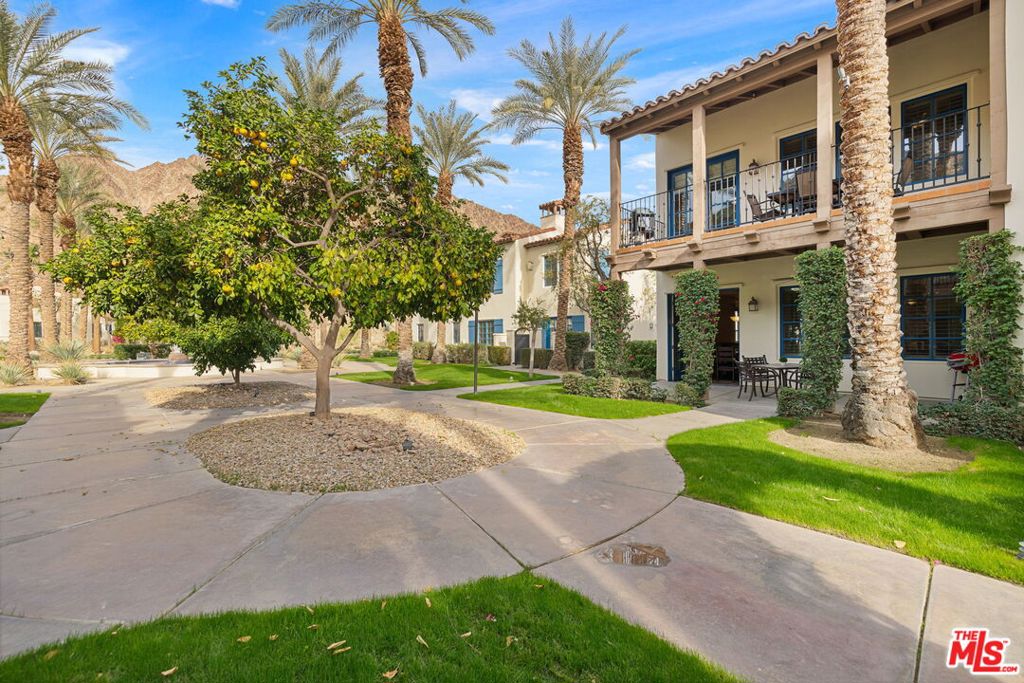 Legacy Villas - Residential