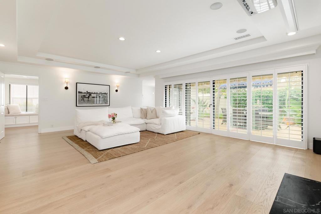 Rancho Santa Fe - Residential Lease