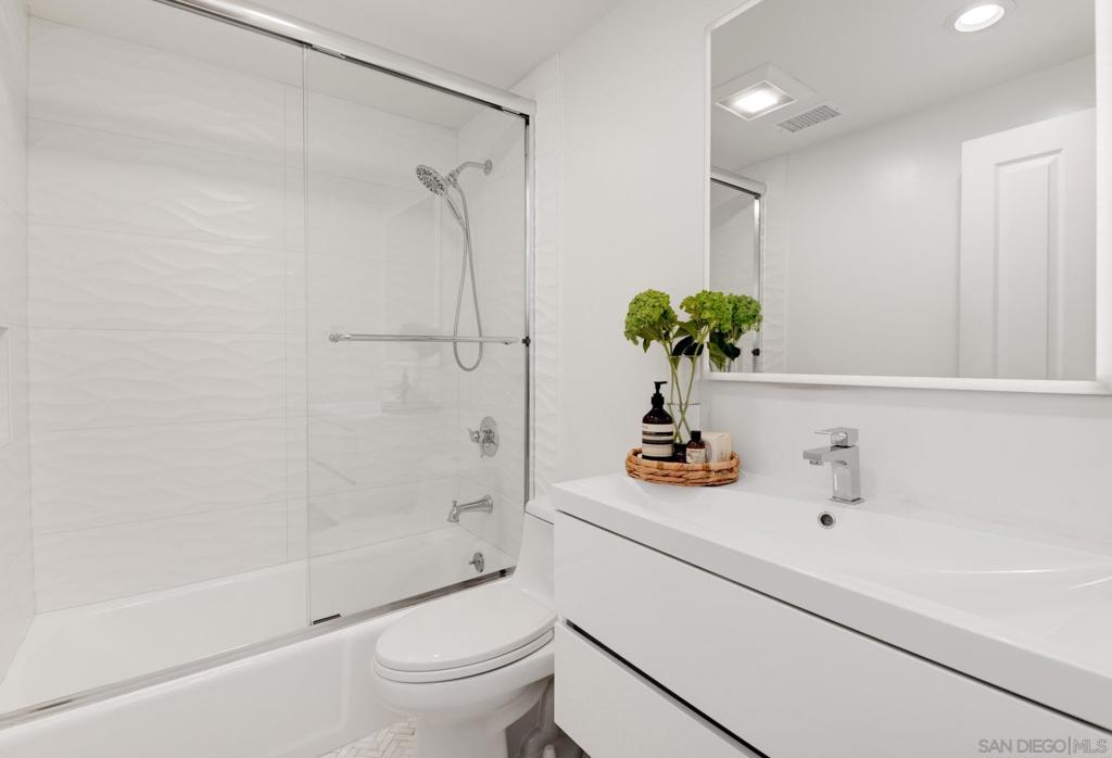 Rancho Santa Fe - Residential Lease