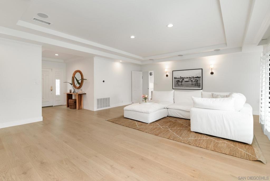 Rancho Santa Fe - Residential Lease