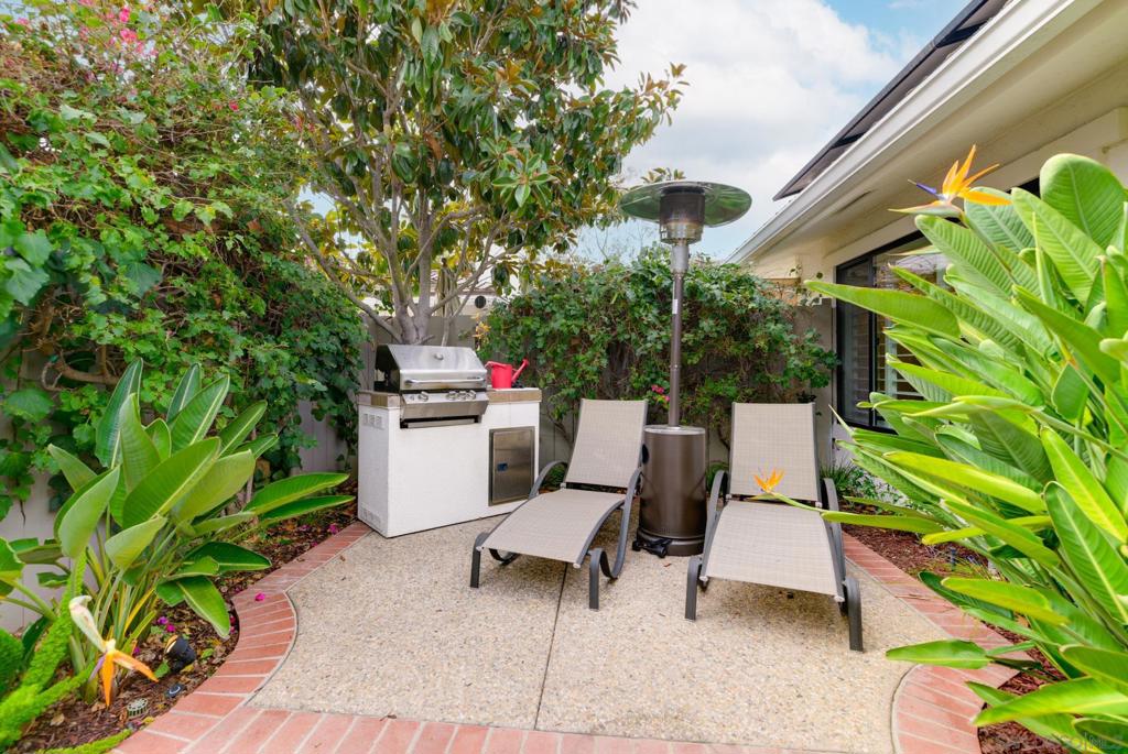 Rancho Santa Fe - Residential Lease