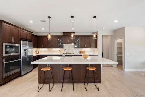Photo of 2966 Hayloft Pl Pl, Escondido, CA 92029 (MLS # 260008920SD)