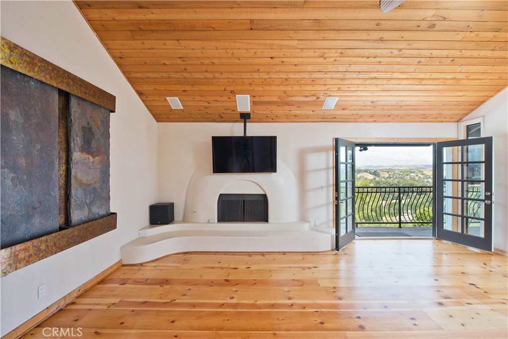 4389 San Blas Avenue