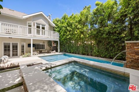 Tiny photo for 14640 Tustin Street, Sherman Oaks, CA 91403 (MLS # 26862187)