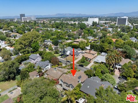 Tiny photo for 14640 Tustin Street, Sherman Oaks, CA 91403 (MLS # 26862187)