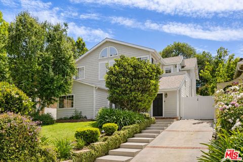 Photo of 14640 Tustin Street, Sherman Oaks, CA 91403 (MLS # 26862187)