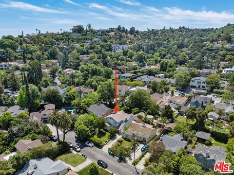 Tiny photo for 14640 Tustin Street, Sherman Oaks, CA 91403 (MLS # 26862187)