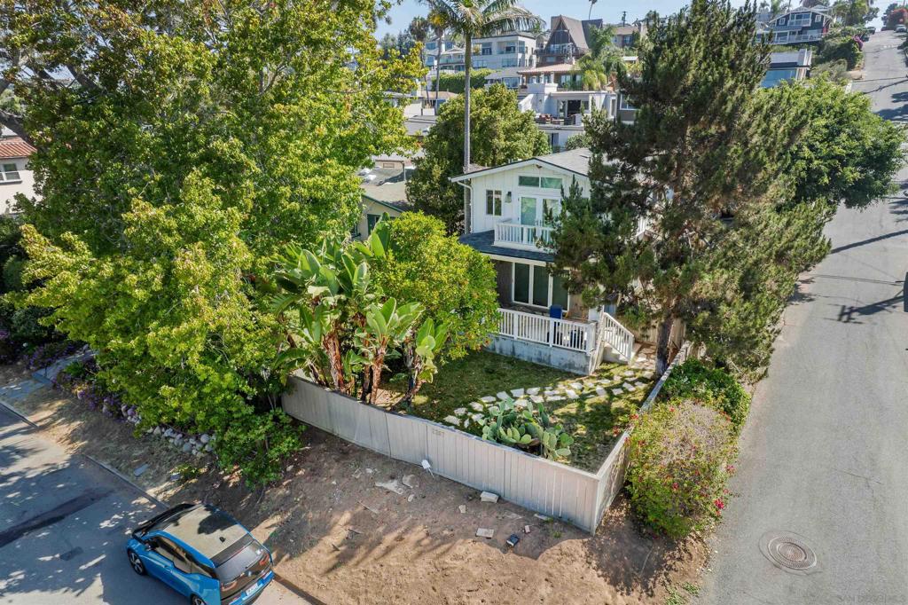 2287 Manchester Ave