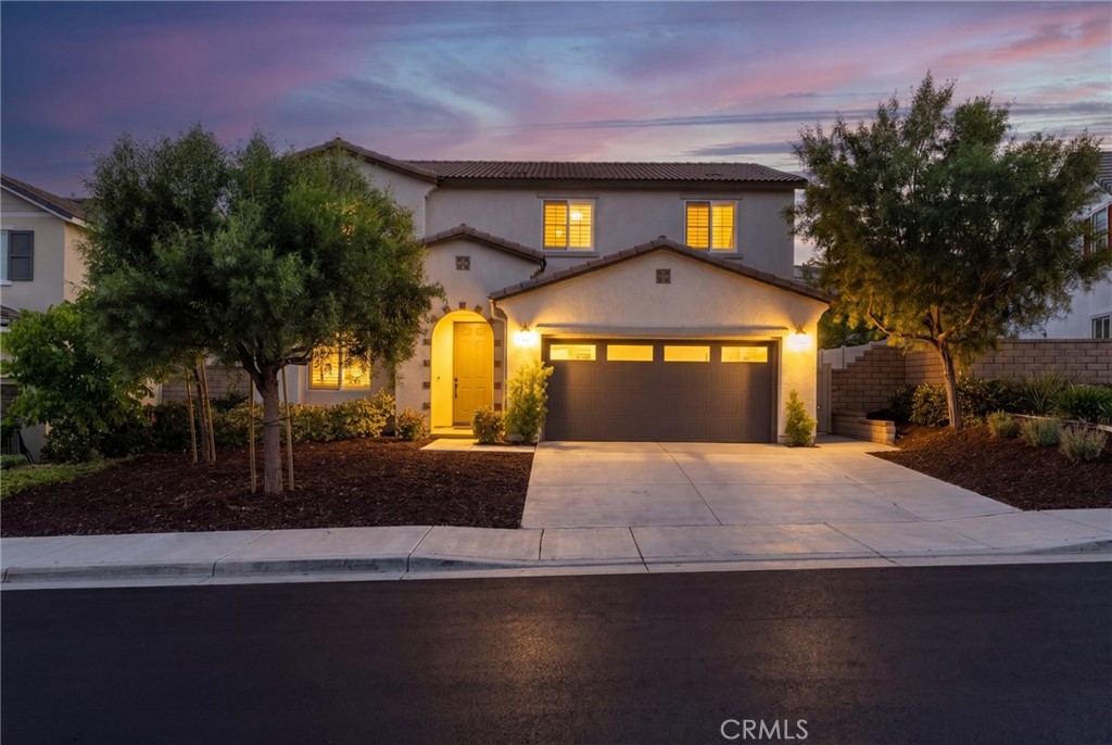 24851 Coldwater Canyon Trail