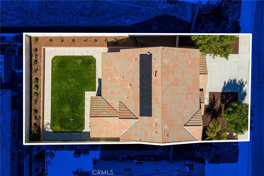 24851 Coldwater Canyon Trail