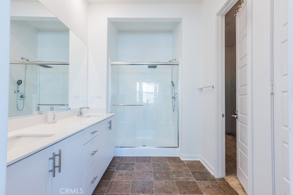 Rowan (ROWAN5P) - Residential