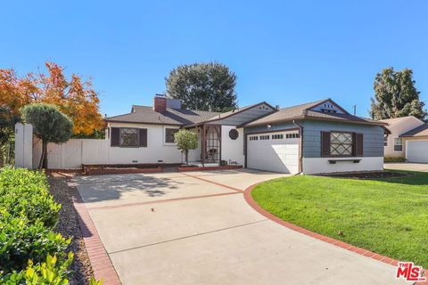 5733 Radford Avenue Valley Village CA 91607