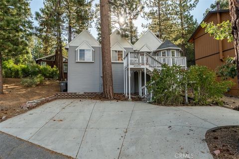 Photo of 43073 Grizzly Road, Big Bear Lake, CA 92315 (MLS # OC25176933) Photo of 43073 Grizzly Road, Big Bear Lake, CA 92315 (MLS # OC25176933)