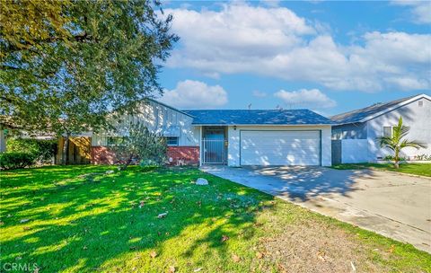 989 Ashport Pomona CA 91768