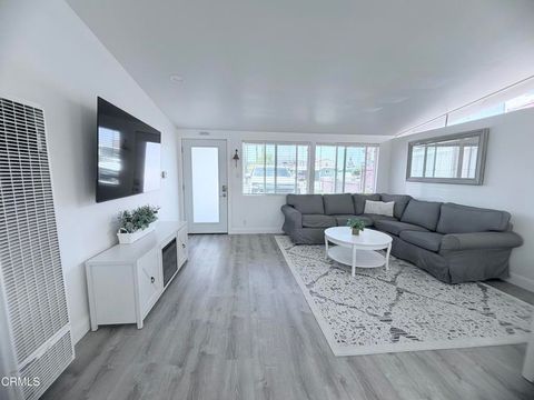Tiny photo for 2263 Pierpont Boulevard, Ventura, CA 93001 (MLS # V1-37640)
