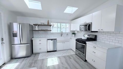 Tiny photo for 2263 Pierpont Boulevard, Ventura, CA 93001 (MLS # V1-37640)