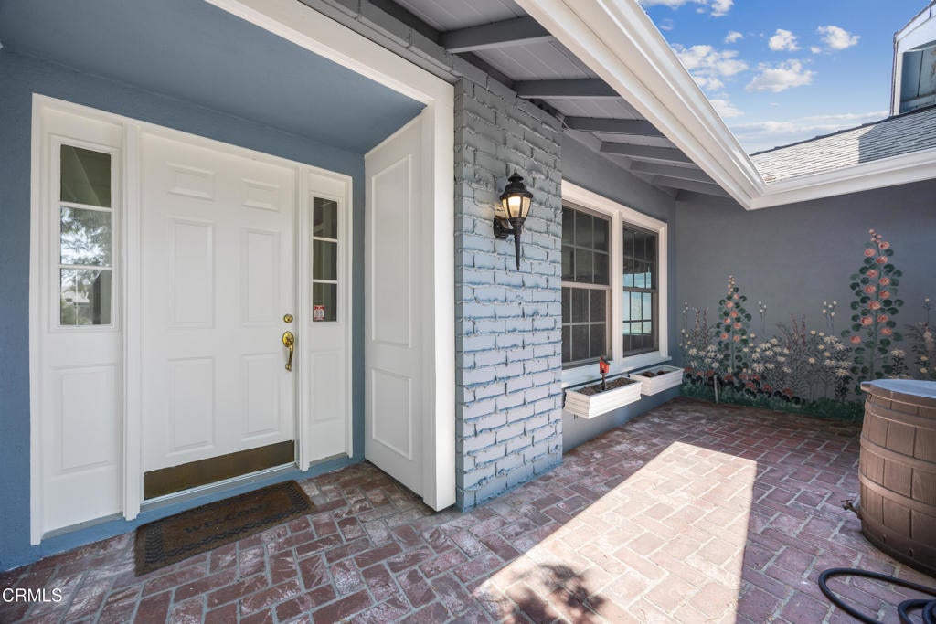 9424 Crystal View Drive