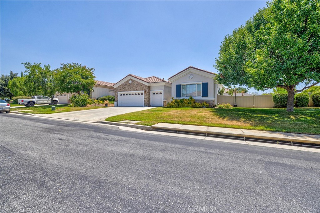 1708 snowberry road